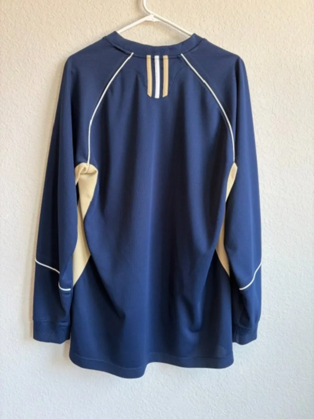 Adidas NCAA Notre Dame Blue Gold Jersey Medium Sportswear Activewear Y2K Retro
